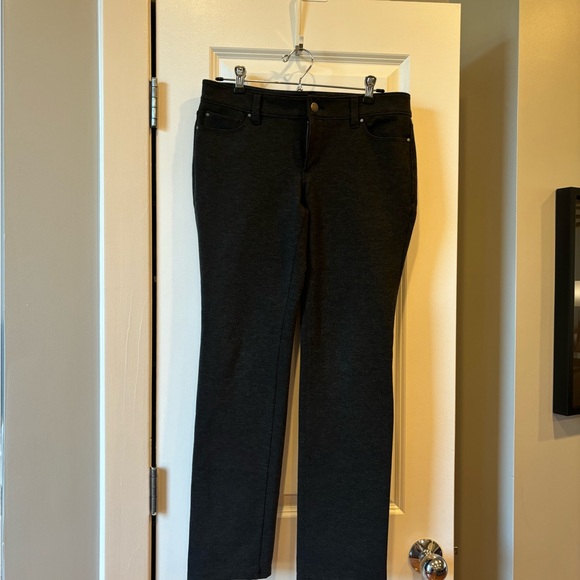 Ann Taylor leggings - Picture 5 of 5